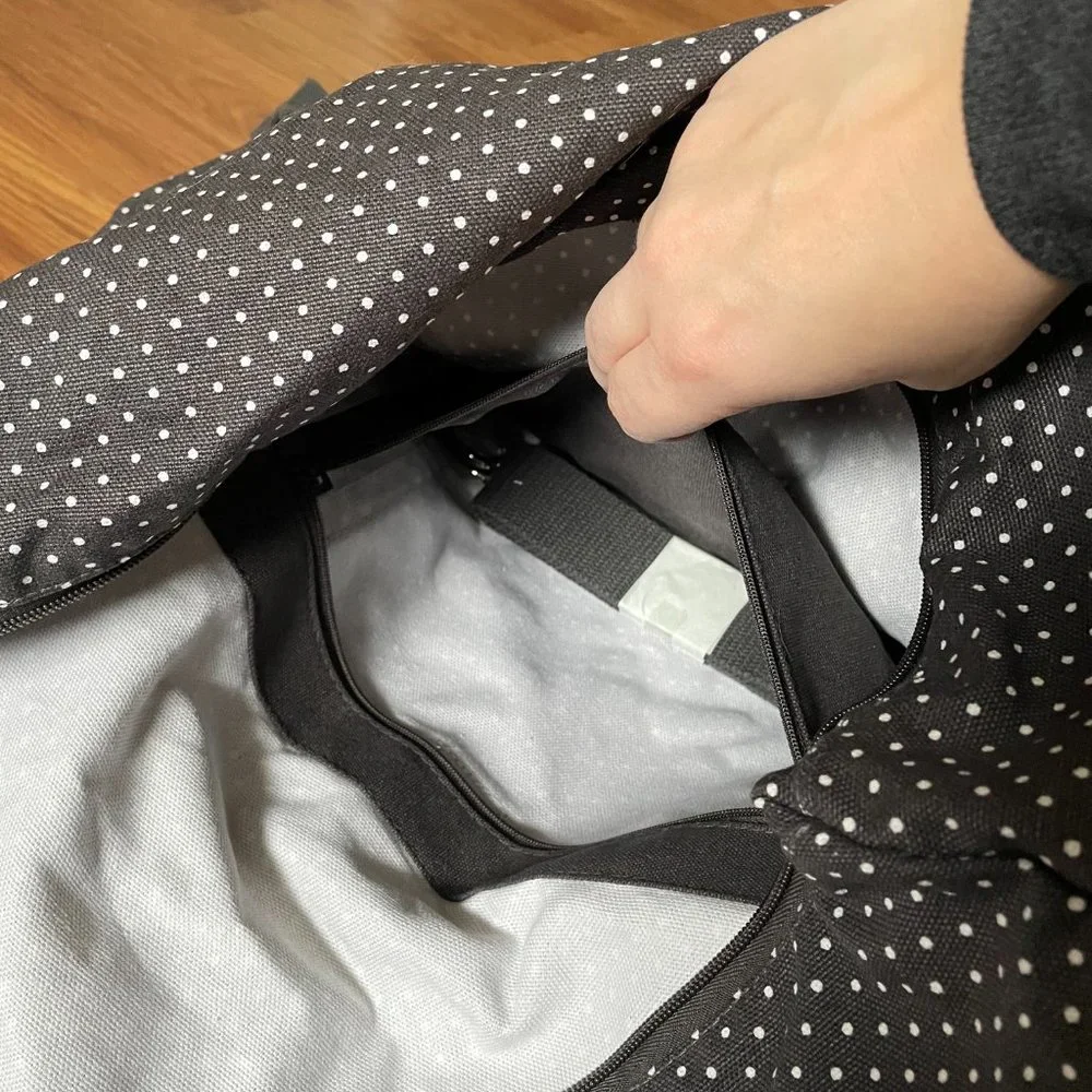 thirty one Fold Over Weekender in Charcoal City Swiss Dot - Picture 8 of 12